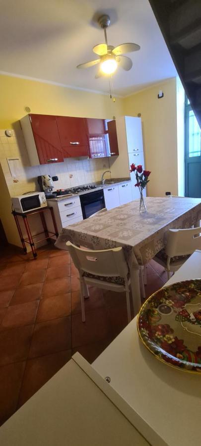 Mavilla Holiday Home คาตาเนีย ภายนอก รูปภาพ
