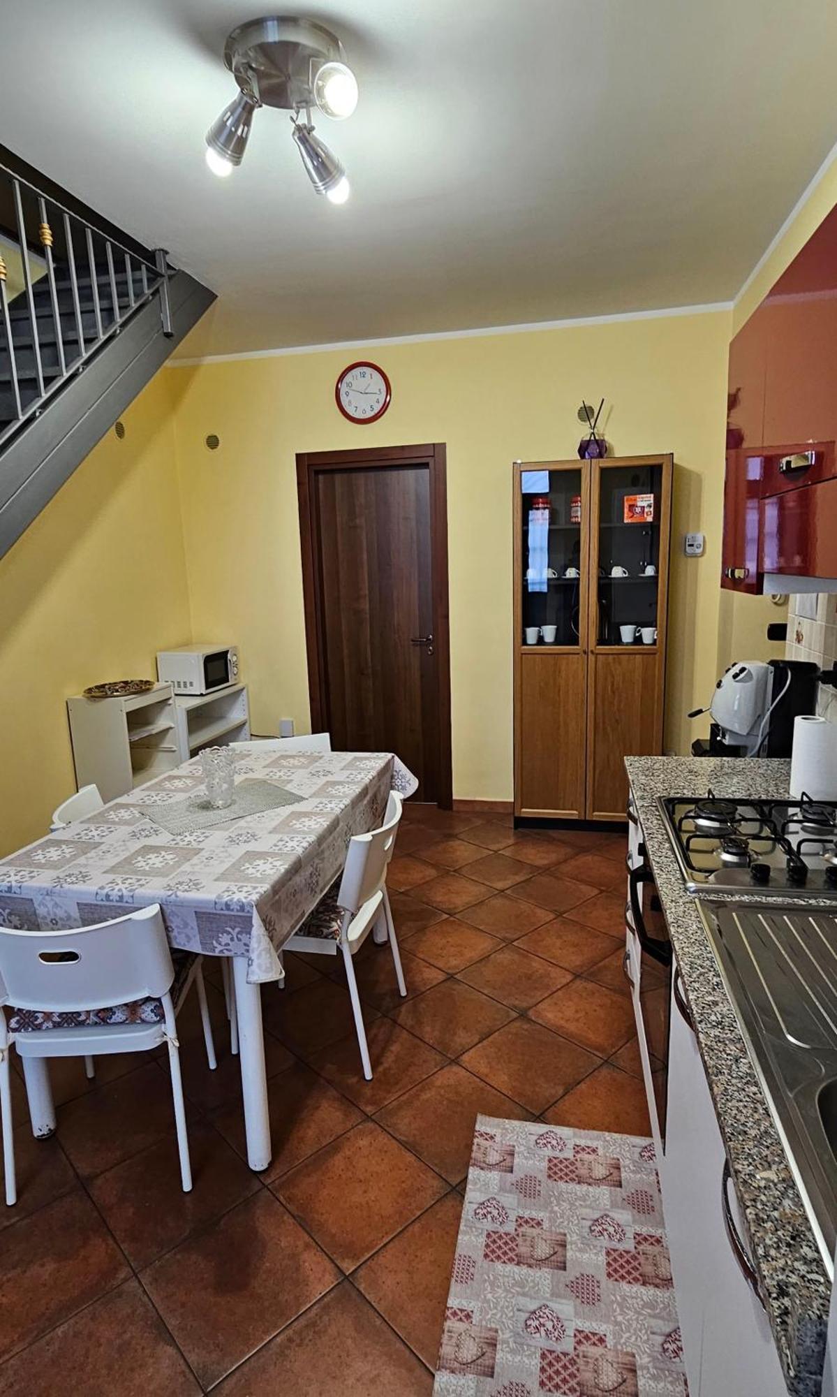 Mavilla Holiday Home คาตาเนีย ภายนอก รูปภาพ